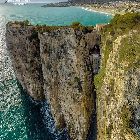 Mare All'arco