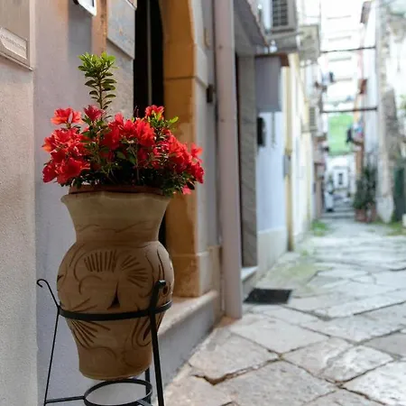 Mare All'arco Гаэта